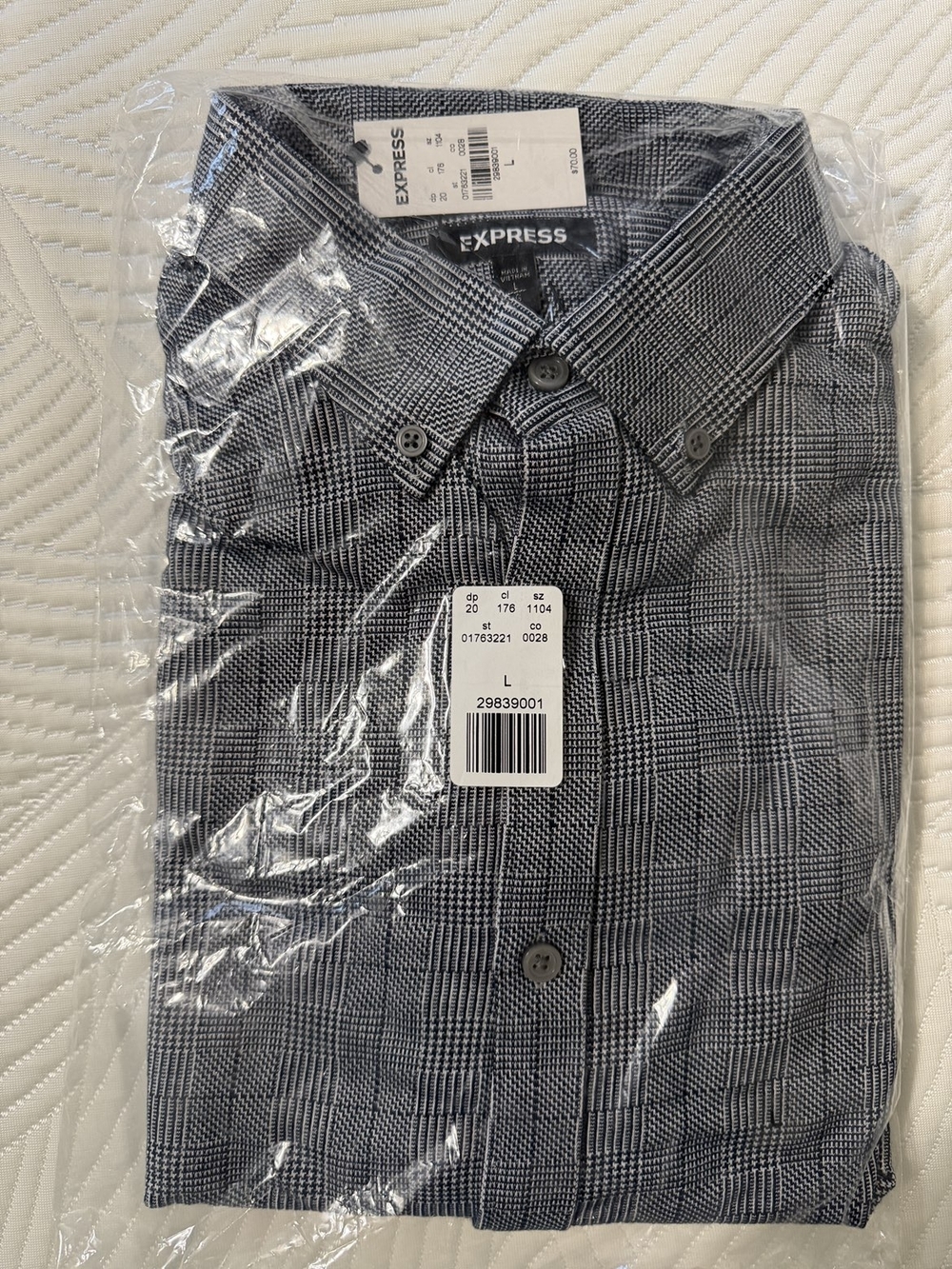 Express Men's Black & White Glen Plaid Button-Down Shirt